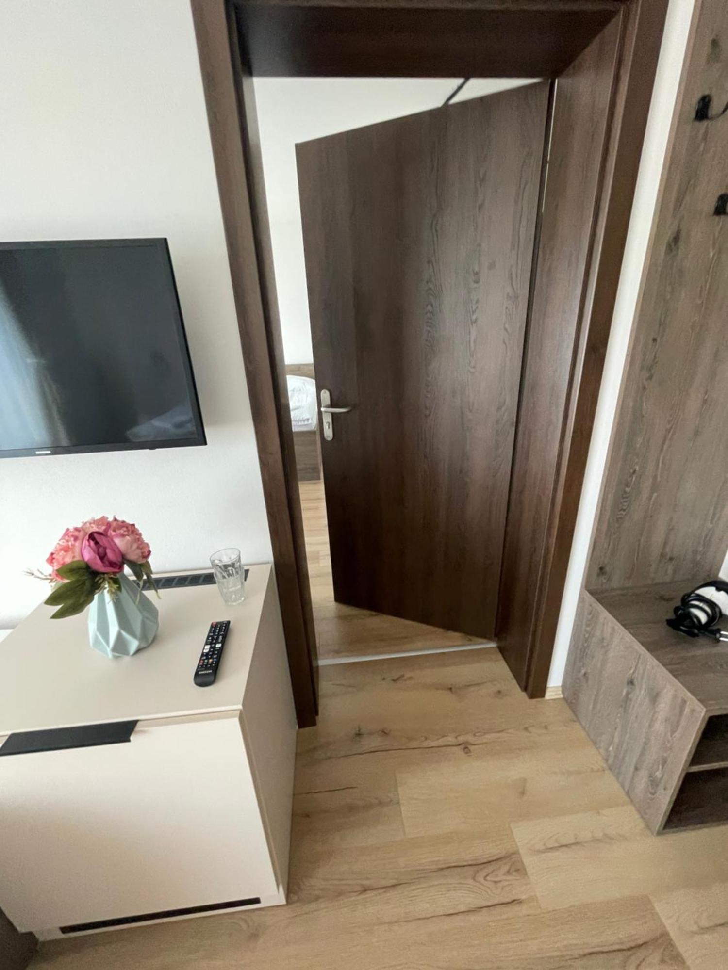 Zafir Hotel Dunajska Streda Luaran gambar