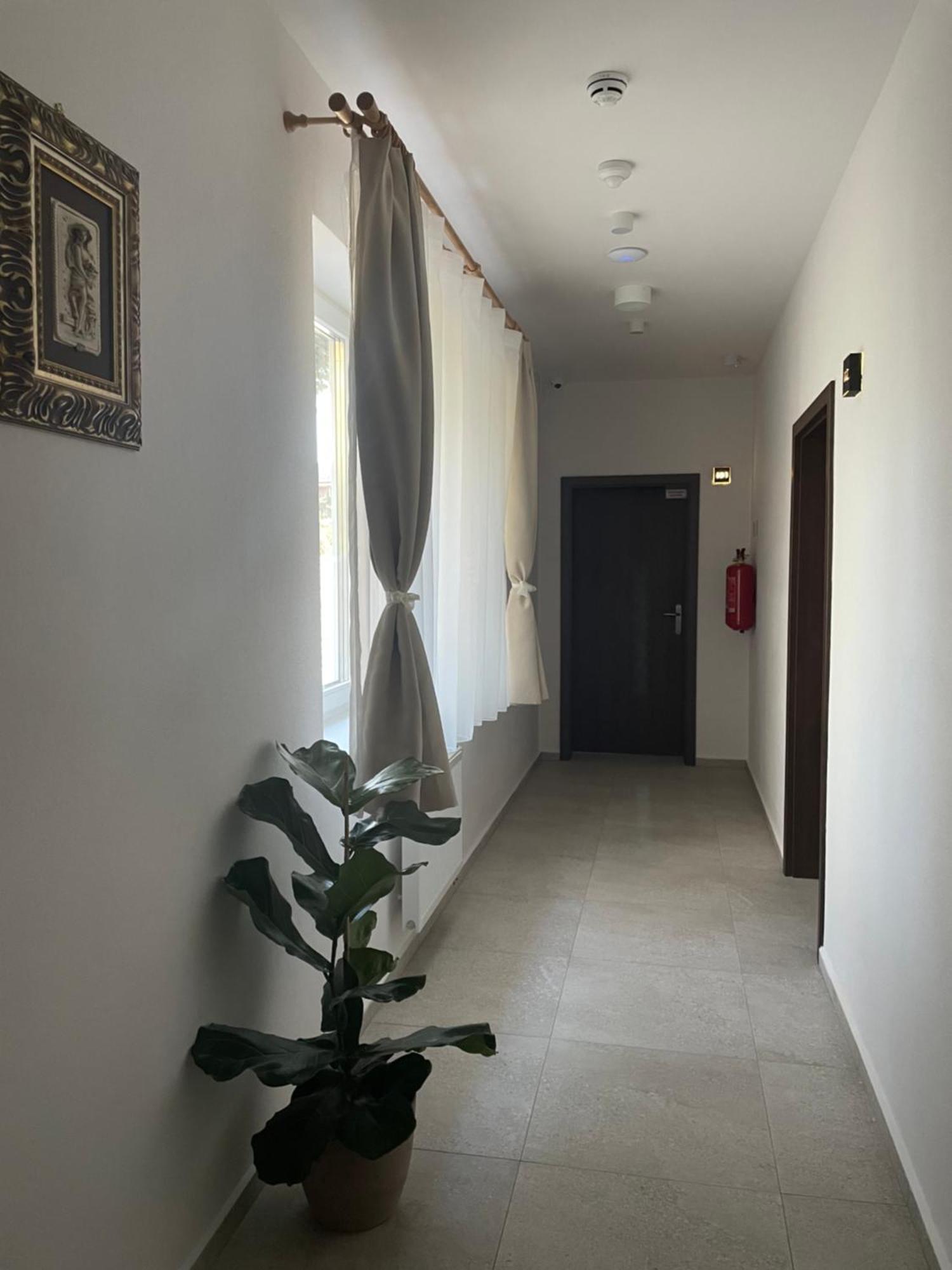 Zafir Hotel Dunajska Streda Luaran gambar